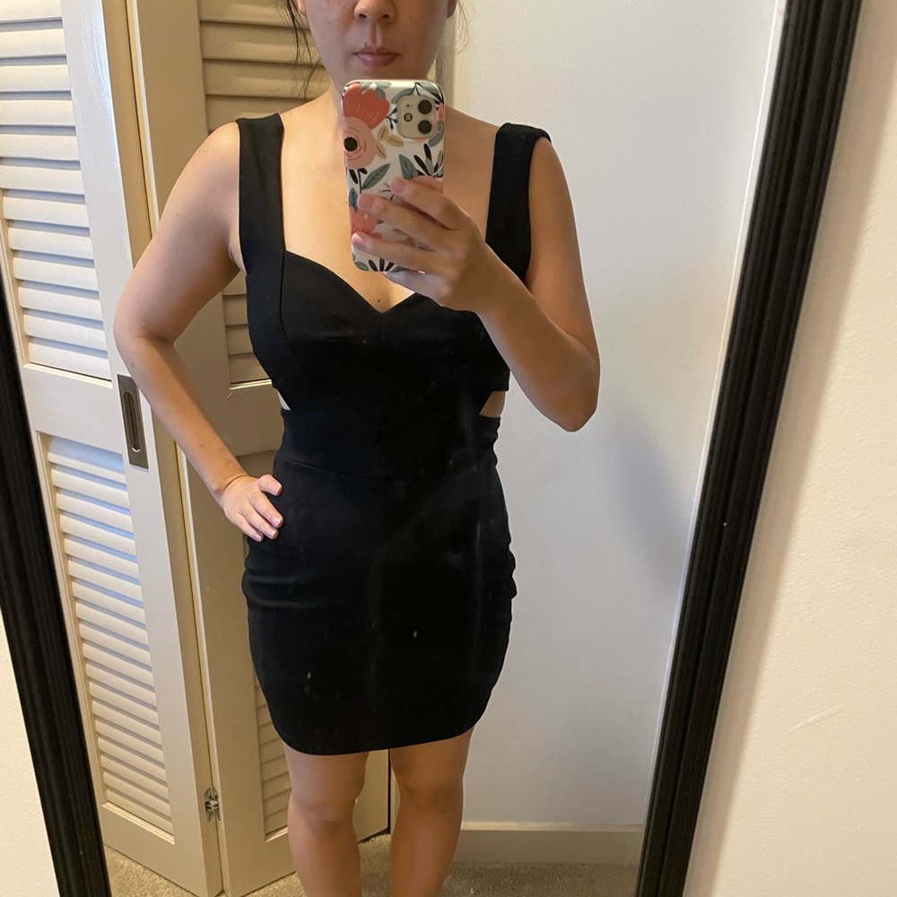 💜5 for $25 Black sweetheart cutout bodycon dress